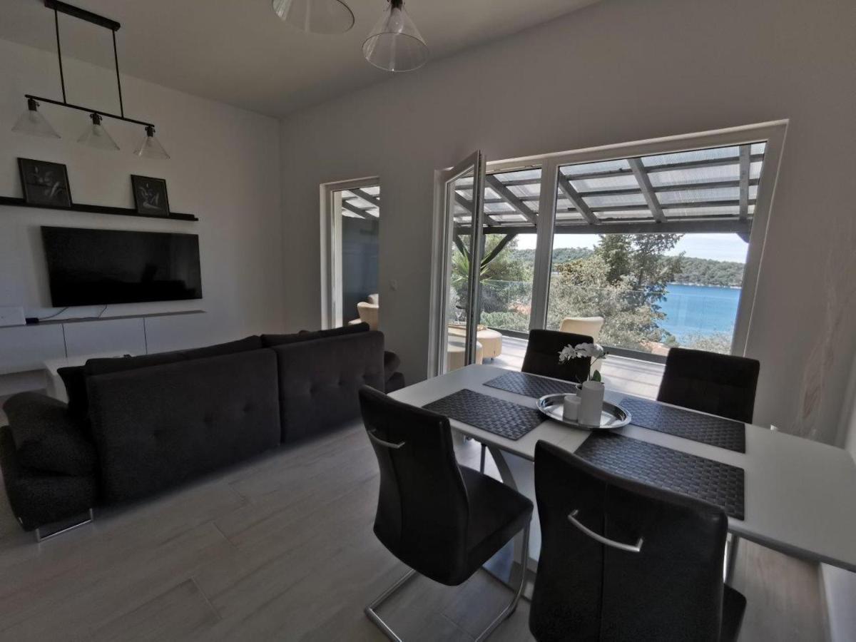 Villa Poljana Mali Lošinj Buitenkant foto